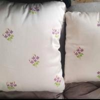 Coppia cuscini motivo floreale