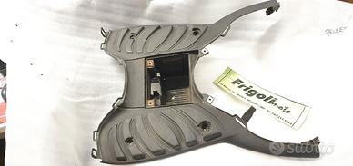 PEDANA SPORTCITY 125 2004 2006 2008 POGGIAPIEDI PA