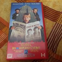 Film vhs di mamma ho riperso l'aereo