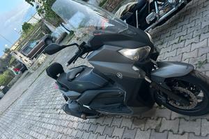 Xmax 400