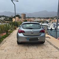 opel astra j