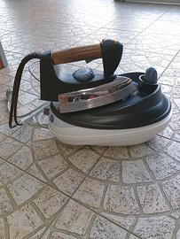 ferro a vapore con caldaia
