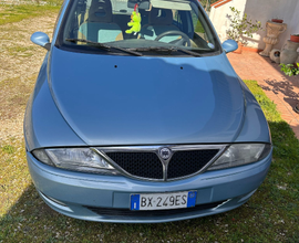 Lancia y dodo