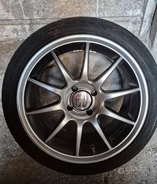 5 cerchioni con gomme