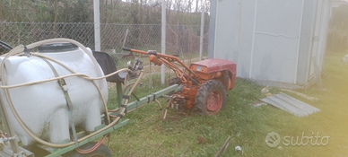 Macchina agricola