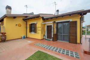 Villa a schiera - San Giovanni la Punta