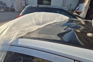 Opel corsa 2017 incidentata