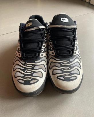 Nike Air Tn bianche e nere