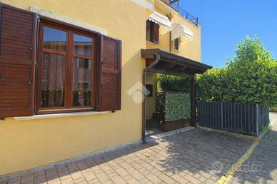 2 LOCALI A GIULIANOVA