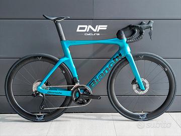 BIANCHI OLTRE COMP 105 Di2 | NUOVA -40%