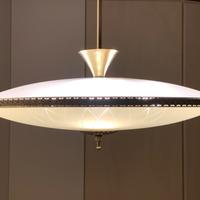 Lampadario “disco volante” in vetro/ottone anni 50