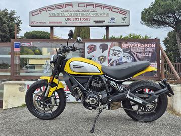 Ducati Scrambler 800 Icon manubrio basso
