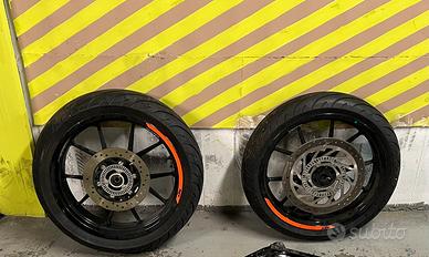 Ktm duke 125 anno 2017