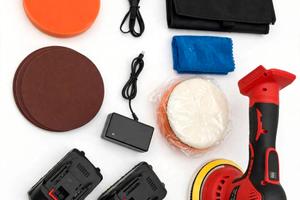 Lucidatrice Auto Cordless Kit Levigatrice Nuova