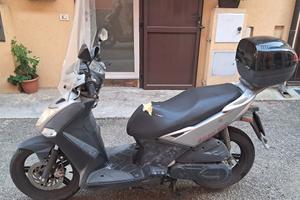 Kymco Agility 200i - 200 cc. del 2011
