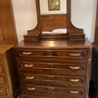 Comò vintage rivestito in legno con specchio