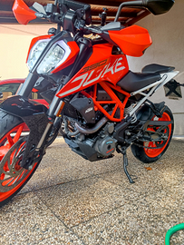 KTM Duke 390