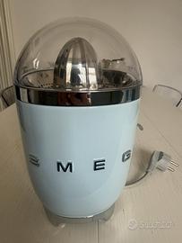 Spremiagrumi Smeg