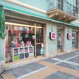 Negozio in pieno centro