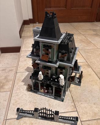 Lego monster