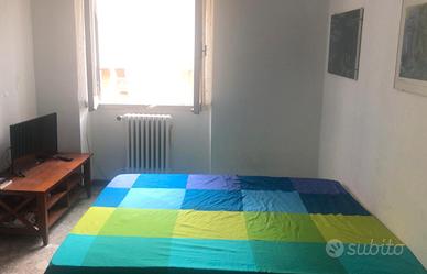 Stanza in centro a Sassari (Viale Caprera)