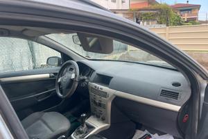 Opel station wagon