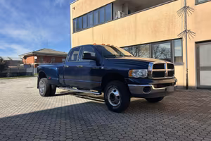 Dodge ram 3500 5.9 cummins gemellato