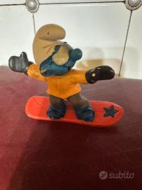 Puffo snowboarder