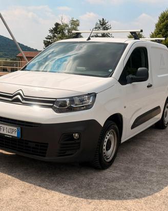 Citroen BERLINGO 100 HDI 3 POSTI