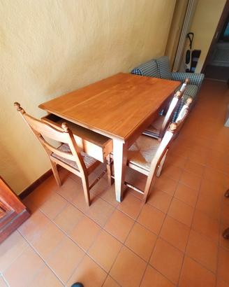 tavolo in rovere+ 4 sedie impagliate 