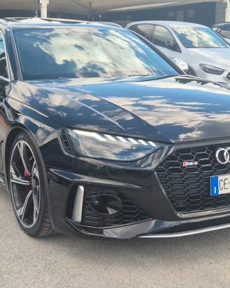 Audi A4 RS 4 Avant 2021 - FULL OPTIONAL