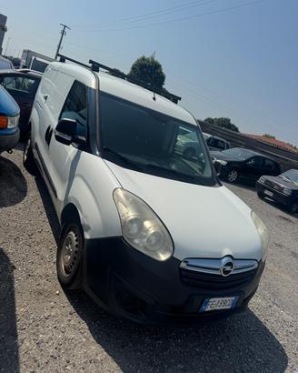 Opel combo maxi cc 1.6 diesel anno 2017