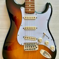 Squier by Fender Stratocaster Bullet anni 2000
