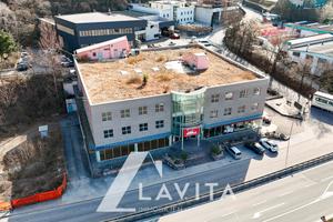 Locale commerciale ad Ora