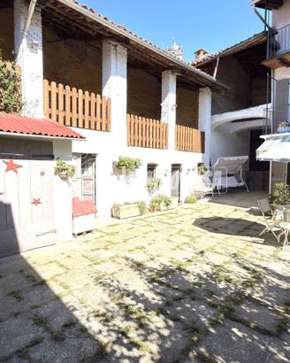 Casa indipendente a Strambino 6 locali