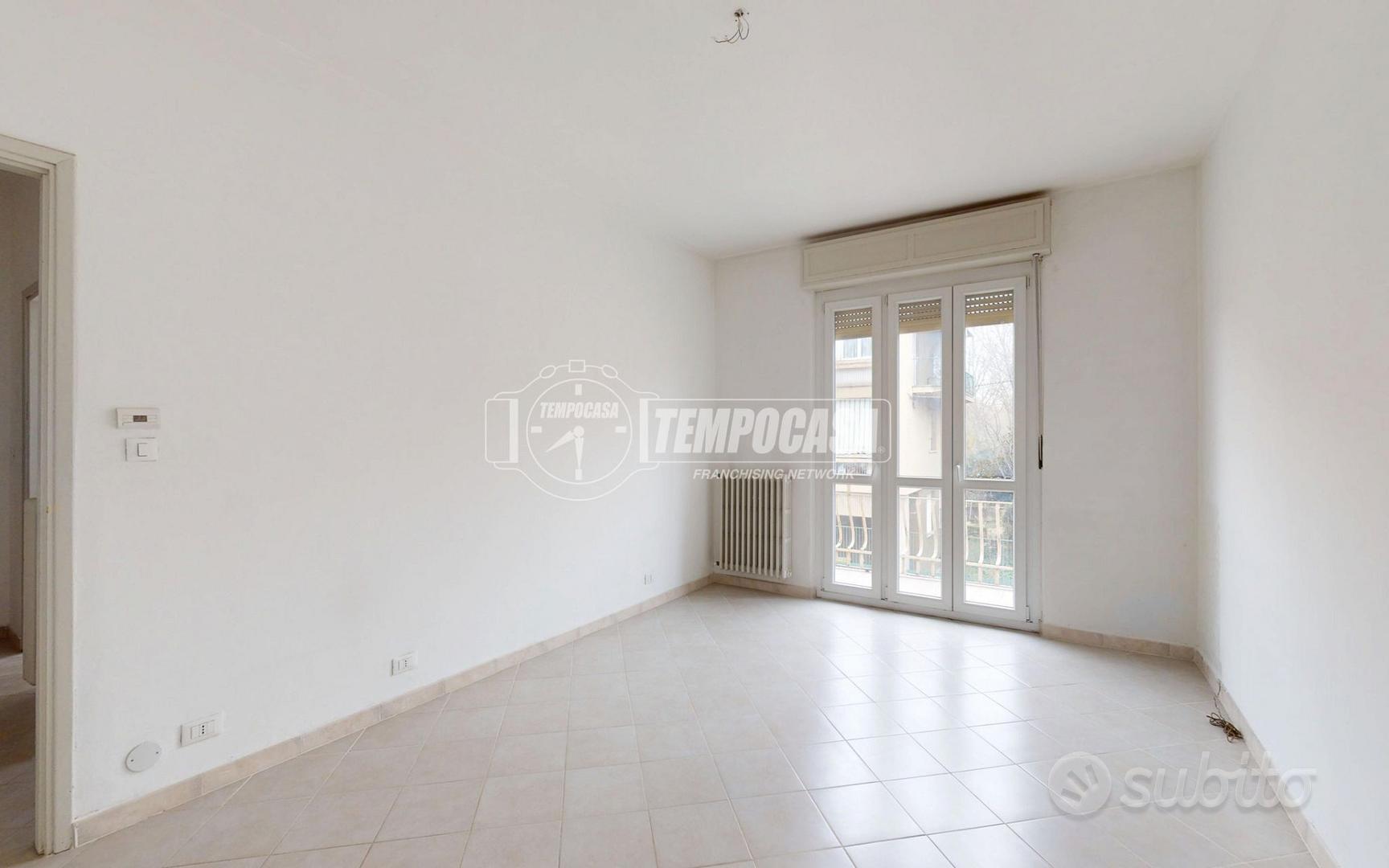 BILOCALE LIBERO SUBITO CON BOX AUTO! - Vista 3