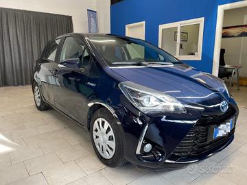 TOYOTA Yaris 1.5 Hybrid Full Ibryd HEV 5 porte