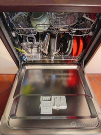 lavastoviglie ad incasso Indesit DIE 2B19A