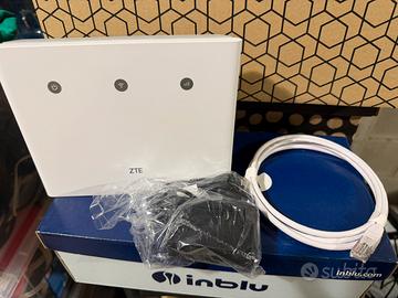 Modem FWA indoor 4g wi-fi 6 ZTE MF296D bianco