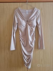 vestito rosa carne