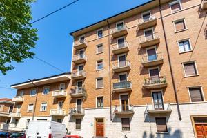 3 LOCALI A TORINO