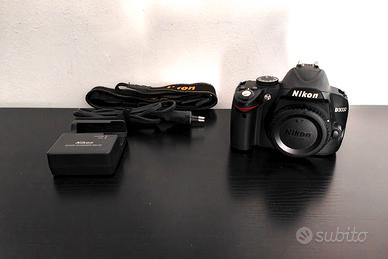 Reflex Nikon D3000 (12952 scatti)