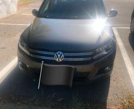 VOLKSWAGEN Tiguan 1ª serie - 2015