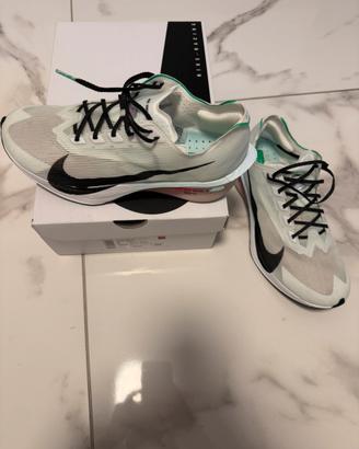 Scarpa running nike vaporfly 4