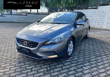 Volvo V40 D2 1.6 Kinetic - Anno 2015