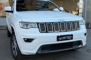 Jeep Grand Cherokee OVERLAND