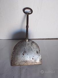Antico attrezzo da Fornaio