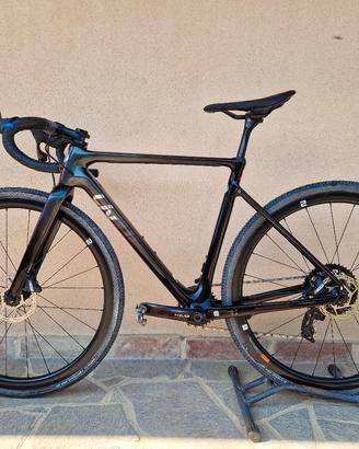 Liv Brava Advance Pro ciclocross XS carbon smoke