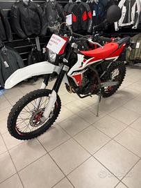 Fantic Motor 125E performance