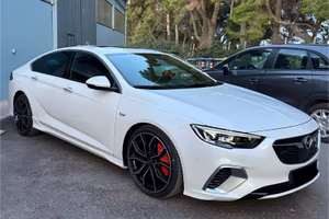 OPEL INSIGNIA GSI